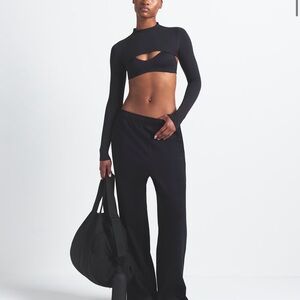 SKIMS Black Women's Track Pants